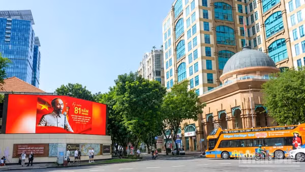 Thành phố Hồ Chí Minh tiếp tục khẳng định vị thế đầu tàu kinh tế và trụ cột ngân sách quốc gia. (Ảnh: THẾ ANH)
