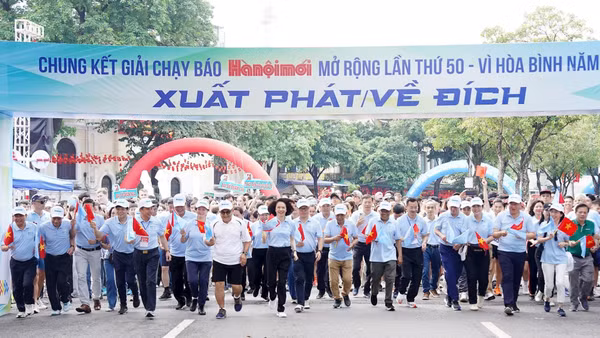 5.000 vận động viên sẽ tranh tài ở chung kết giải chạy báo Hà Nội mới năm 2026. Trong ảnh là giải chạy năm 2025 (Ảnh: MINH GIANG)