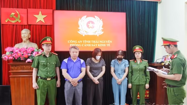 Khởi tố bị can, bắt tạm giam 3 người về hành vi đưa hối lộ, nhận hối lộ tại Trường mầm non Nam Hòa, xã Nam Hòa, tỉnh Thái Nguyên.