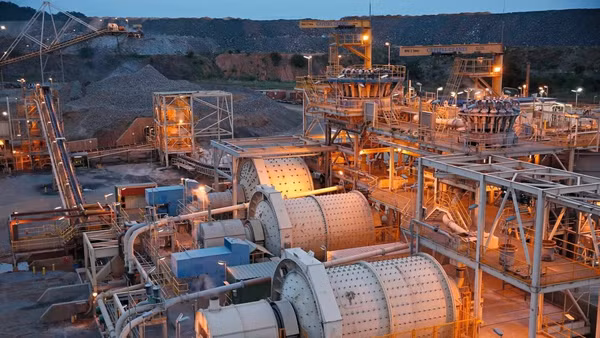 Khai thác mỏ ở Senegal. (Ảnh: ENDEAVOUR MINING)