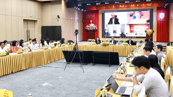 Quang cảnh tọa đàm. (Ảnh: TL)