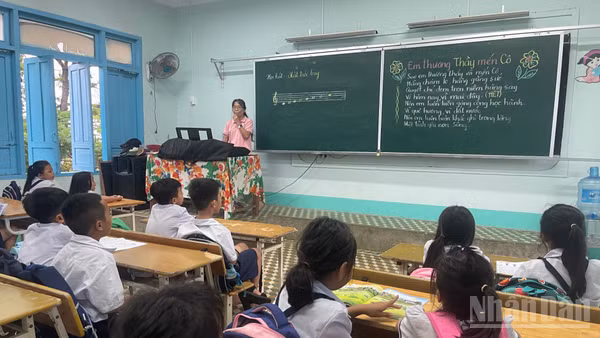 Ngành giáo dục tỉnh Lâm Đồng đã chú trọng đổi mới phương pháp dạy học, kiểm tra, đánh giá; quan tâm hơn đến giáo dục đạo đức, lối sống, kỹ năng sống, giáo dục thể chất, phát triển phẩm chất, năng lực học sinh...