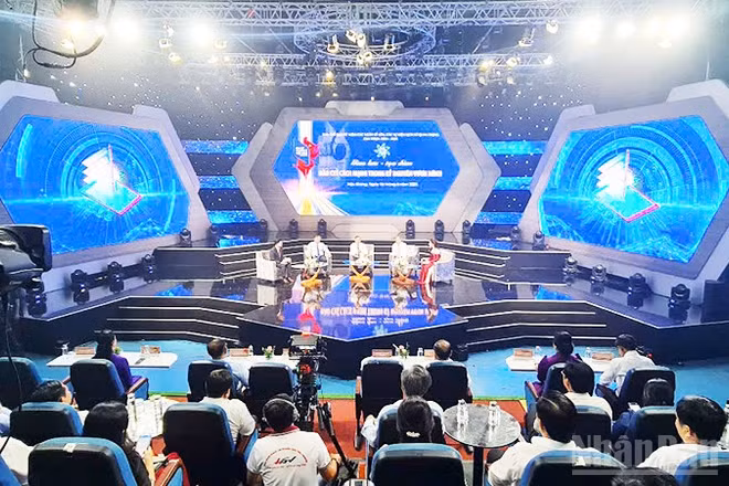 Quang cảnh chương trình.