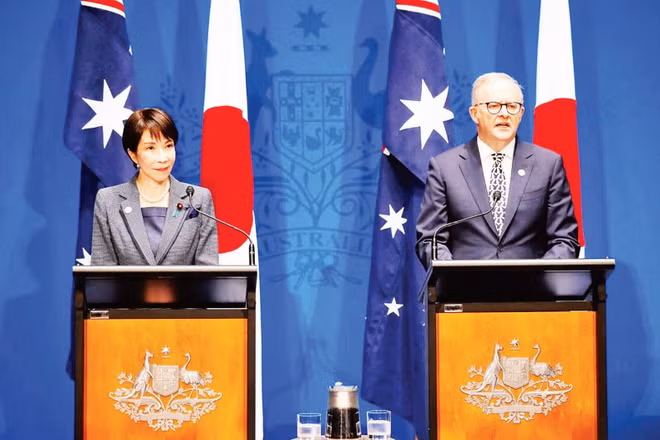 Các nhà lãnh đạo Nhật Bản và Australia gặp mặt tại Canberra, Australia. (Ảnh: BLOOMBERG)