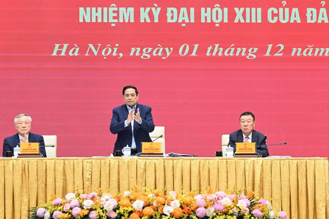 Bí thư Đảng ủy Chính phủ, Thủ tướng Chính phủ Phạm Minh Chính chủ trì Hội nghị. (Ảnh: TRẦN HẢI)