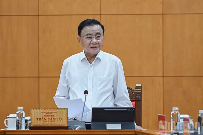 Thường trực Ban Bí thư Trần Cẩm Tú phát biểu kết luận cuộc làm việc. (Ảnh: DUY LINH)
