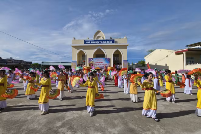 Lễ hội Katê tại Đền thờ Pônit ở xã Bắc Bình. (Ảnh: Quý Ngọc)