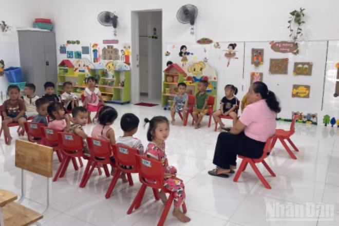 Phòng học vừa mới được xây đưa vào hoạt động. 