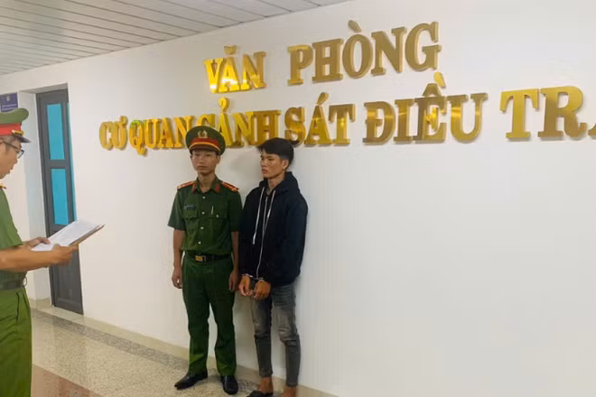 Công an tỉnh Lâm Đồng đã thi hành Lệnh bắt bị can để tạm giam đối với Nguyễn Da Huy.