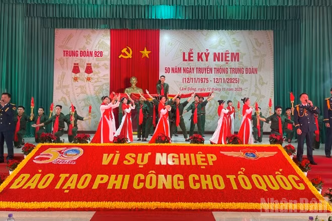 Lễ kỷ niệm 50 năm thành lập.