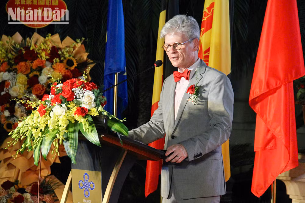 wallonie-bruxelles-minh-duy-2.jpg