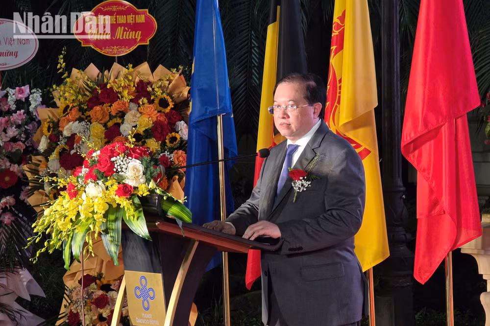 wallonie-bruxelles-minh-duy-4.jpg
