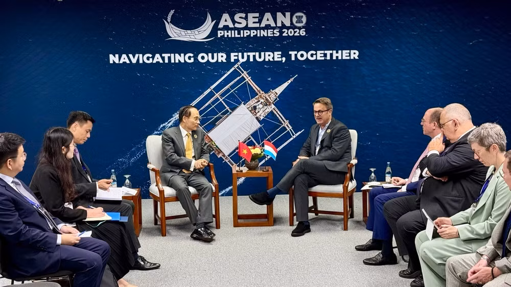 Phó Thủ tướng, Bộ trưởng Ngoại giao Xavier Bettel bày tỏ ấn tượng trước đà phát triển mạnh mẽ của kinh tế Việt Nam.