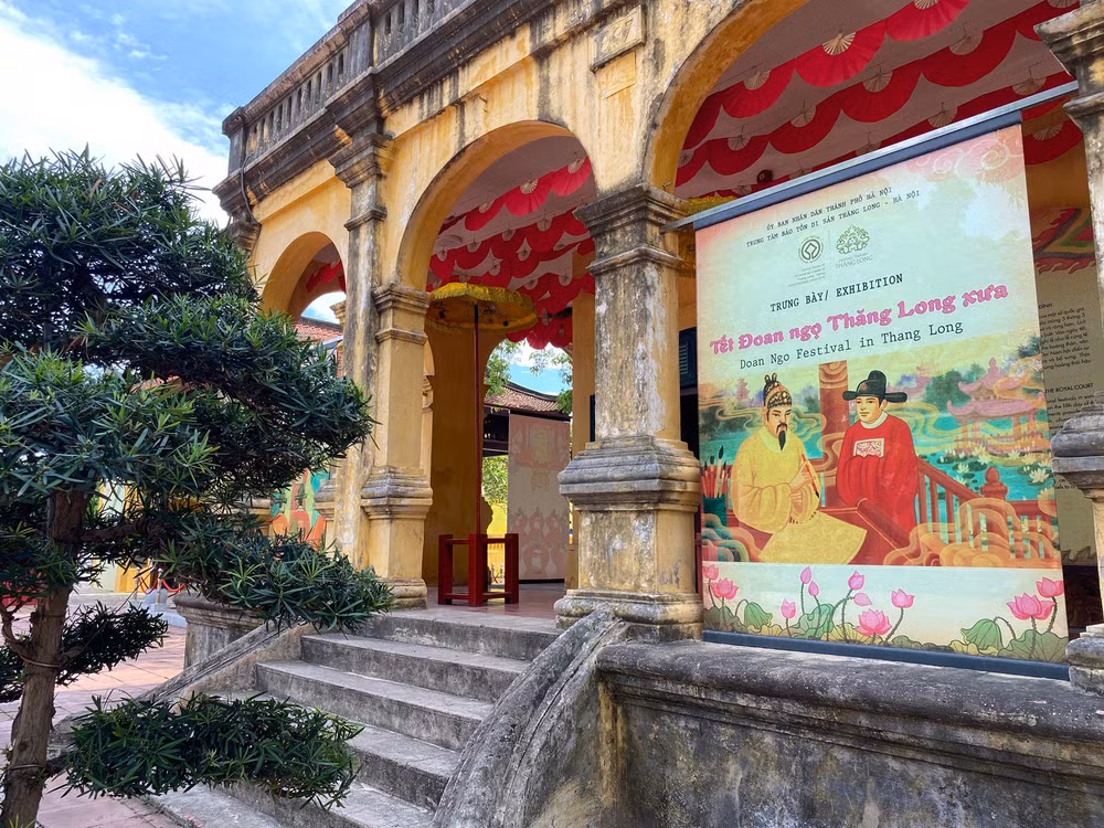 tet-doan-ngo-thuy-linh-6.jpg