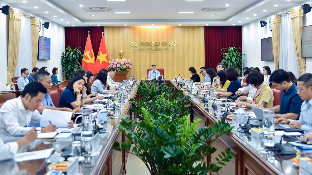 Cuộc họp tiếp tục khẳng định sự đồng thuận và quyết tâm của các cơ quan trong việc nâng cao hiệu quả thực thi các cam kết, thỏa thuận quốc tế. (Ảnh: Bộ Ngoại giao)
