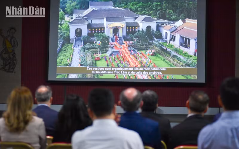 quang-ba-con-son-kiep-bac-unesco-duy-2.jpg