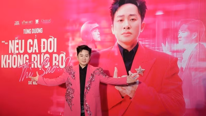 Ca sĩ Tùng Dương ra mắt MV "Nếu cả đời không rực rỡ thì sao?”. (Ảnh: MẠNH NGUYỄN)