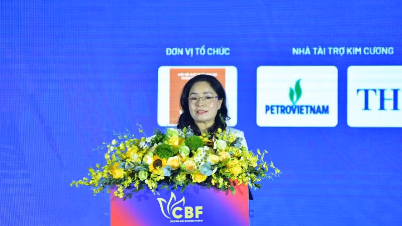 thuy-9802.jpg