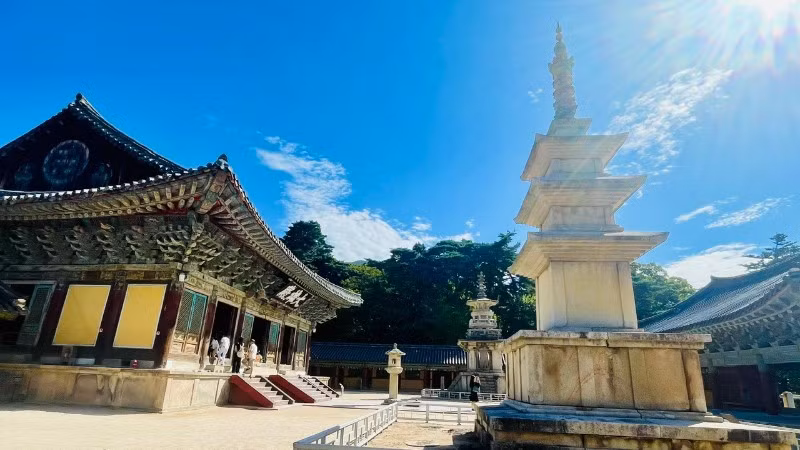 Cố đô Gyeongju chinh phục du khách bằng vẻ đẹp cổ kính, trầm mặc. 