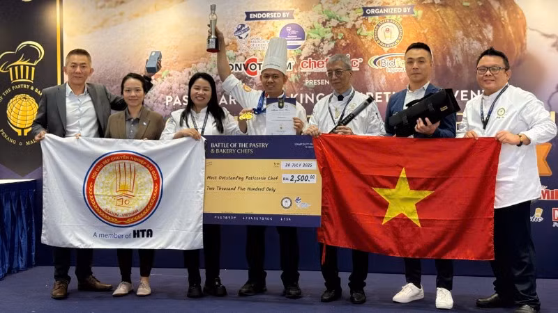 Việt Nam vô địch tại cuộc thi bánh ngọt và bánh mì quốc tế 2025. 