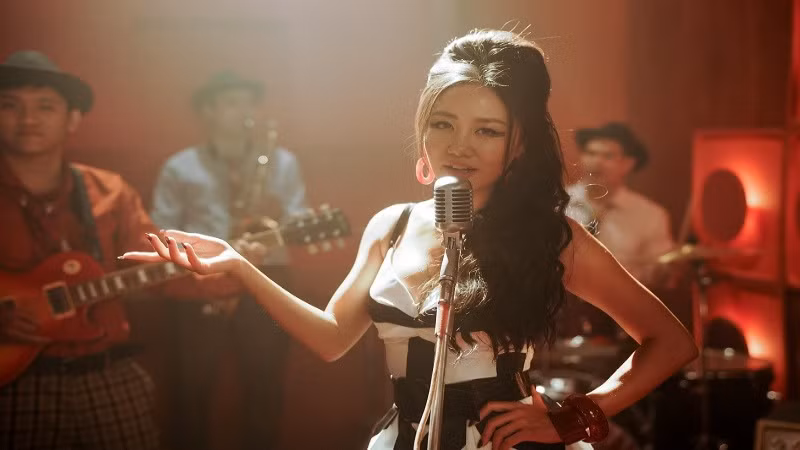 van-mai-huong-3546.png