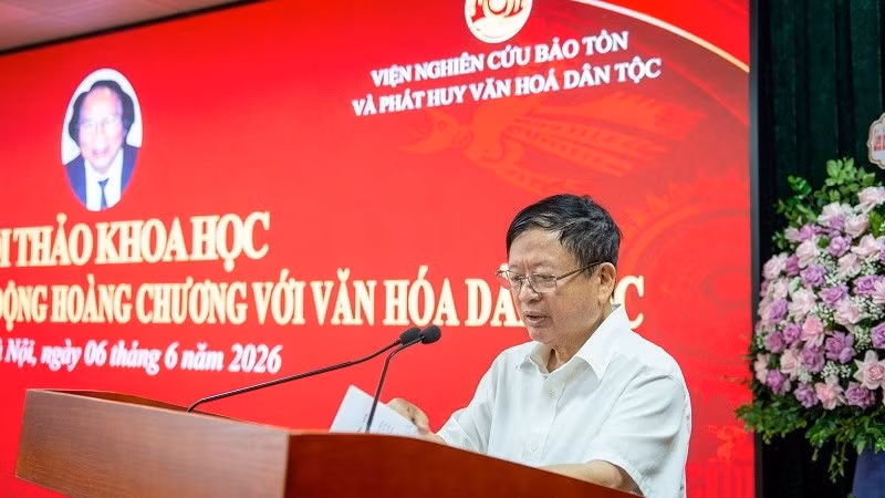 do-hong-quan-8260.jpg