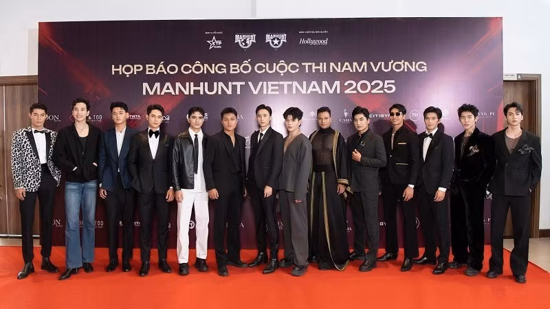 dan-thi-sinh-phia-nam-tai-hop-bao-manhunt-vietnam-1778.jpg