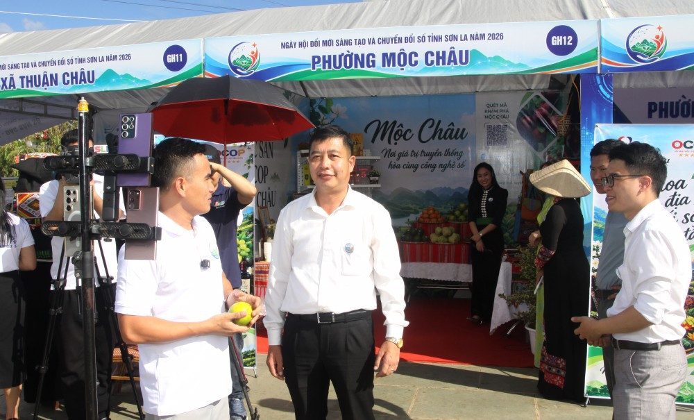 Sơn La khai mạc Ngày hội đổi mới sáng tạo và chuyển đổi số
