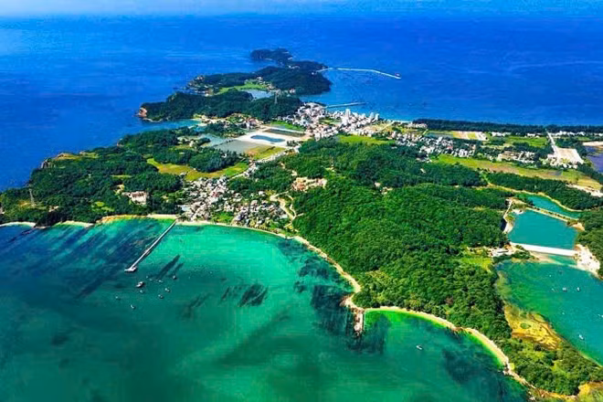 Toàn cảnh Đặc khu Cô Tô nhìn từ trên cao.