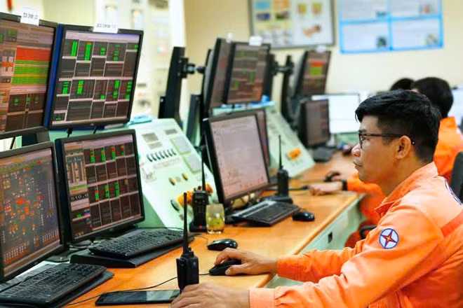 Công ty Nhiệt điện Mông Dương nỗ lực sản xuất điện, hoàn thành kế hoạch 6 tháng đầu năm 2026.