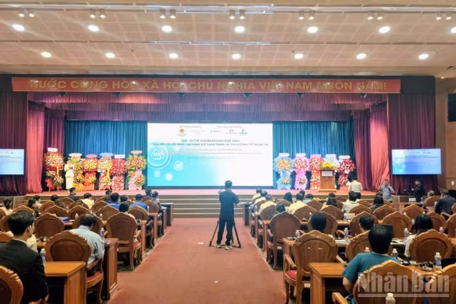 Quang cảnh hội thảo.