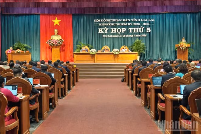 Toàn cảnh kỳ họp.