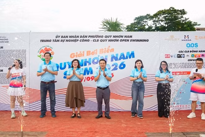 Khu vực tổ chức Giải bơi biển “Quy Nhơn Nam Swim 2026” tại Công viên Thiếu nhi mở rộng, phường Quy Nhơn Nam. (Ảnh: ĐẶNG VIỆT)
