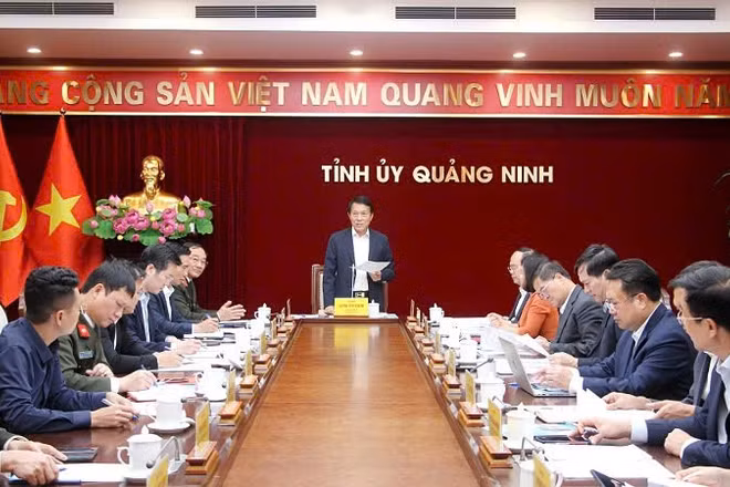 Đại tướng Lương Tam Quang, Ủy viên Bộ Chính trị, Bộ trưởng Công an phát biểu chỉ đạo tại buổi làm việc.