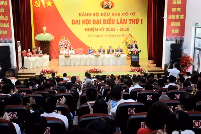 Quang cảnh Đại hội đại biểu Đảng bộ đặc khu Cô Tô lần thứ I, nhiệm kỳ 2025-2030.