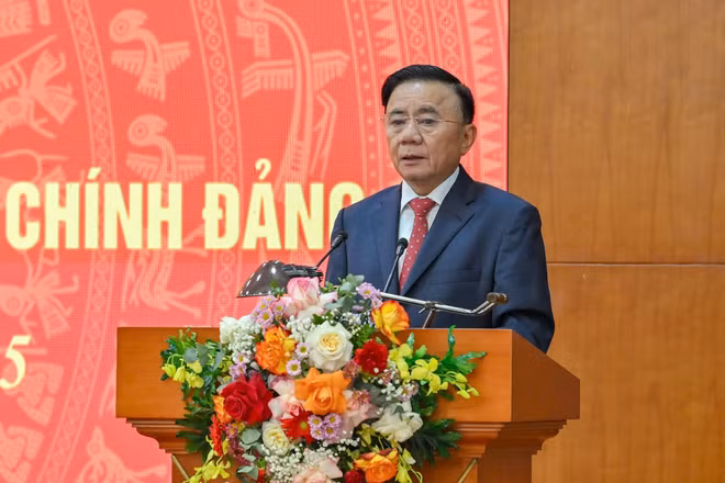 Thường trực Ban Bí thư Trần Cẩm Tú. (Ảnh: THỦY NGUYÊN)