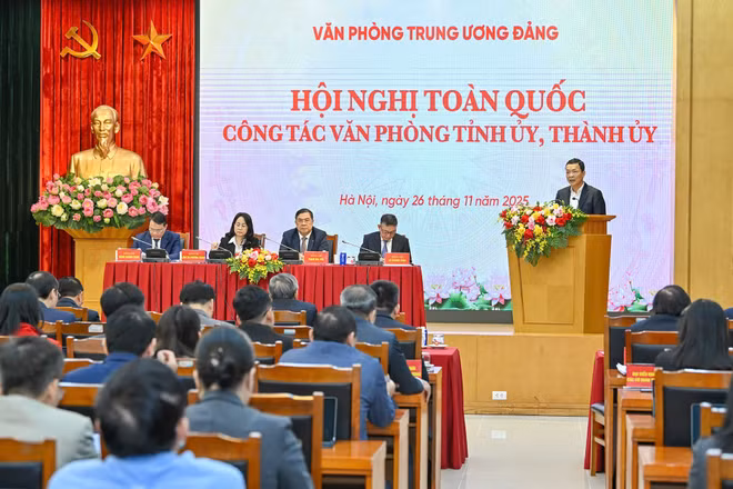 Hội nghị toàn quốc công tác văn phòng tỉnh ủy, thành ủy năm 2025 diễn ra tại Hà Nội. (Ảnh: THỦY NGUYÊN)