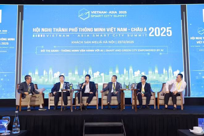 Tọa đàm về phương thức quản trị đô thị trong bối cảnh thực hiện mô hình chính quyền 2 cấp trong khuôn khổ Hội nghị.