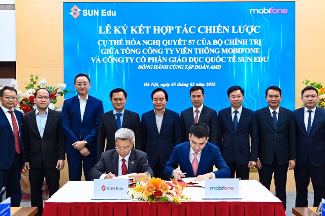 Lễ ký kết Biên bản ghi nhớ hợp tác chiến lược giữa Tổng công ty Viễn thông MobiFone và Công ty Cổ phần Giáo dục quốc tế Sun Edu.