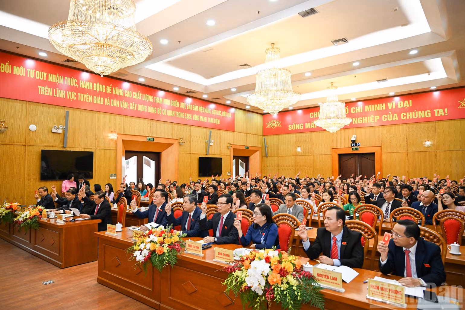 dai-hoi-ban-tuyen-giao-va-dan-van-4810.jpg