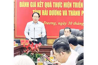 Ban Thường vụ Tỉnh ủy Hải Dương và Ban Thường vụ Thành ủy Hải Phòng họp đánh giá kết quả thực hiện Đề án sáp nhập 2 địa phương.