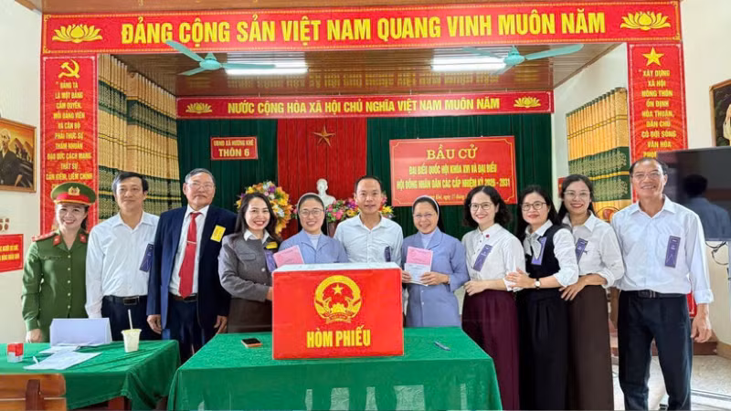 thiet-ke-chua-co-ten-96.png