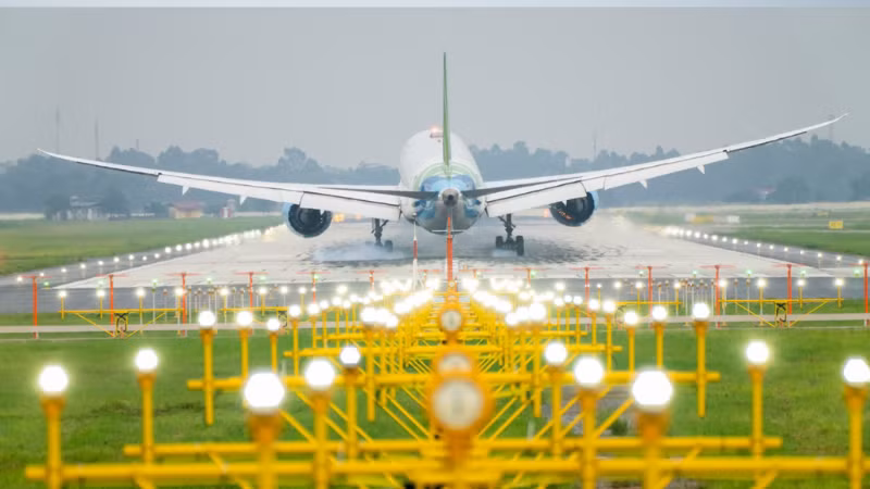 Ngành Hàng không Việt Nam phấn đấu tăng trưởng 2 con số trong giai đoạn 2026-2030.
