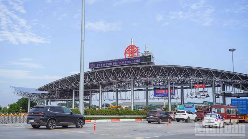Ảnh minh họa: Trạm thu phí không dừng cao tốc Pháp Vân-Cầu Giẽ.