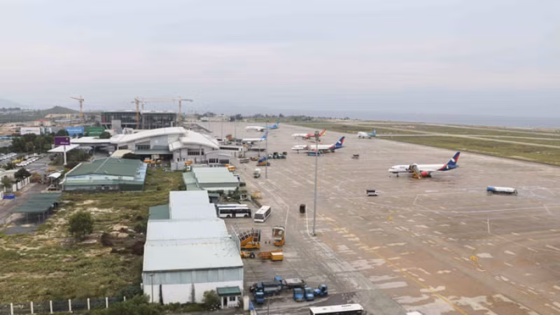 Cảng Hàng không quốc tế Cam Ranh hiện hữu.