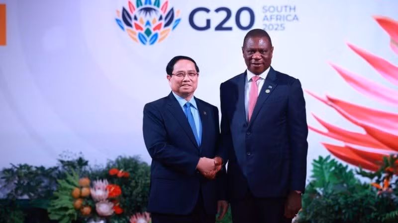 Lãnh đạo nước Chủ tịch G20 Nam Phi chủ trì lễ đón Thủ tướng Chính phủ Phạm Minh Chính và các Nguyên thủ, người đứng đầu chính phủ các nước. (Ảnh: VGP/Nhật Bắc)