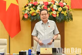 Bí thư Đảng ủy Quốc hội, Chủ tịch Quốc hội Trần Thanh Mẫn phát biểu khai mạc Hội nghị. (Ảnh: DUY LINH).