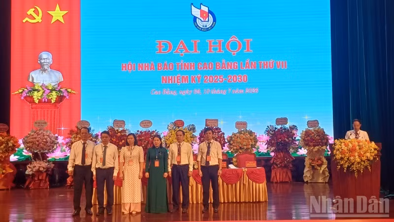 ndo_br_1000021240-4974.jpg
