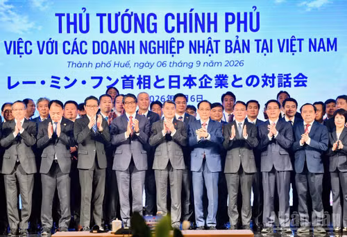 ndo_br_chup-anh-chung.jpg