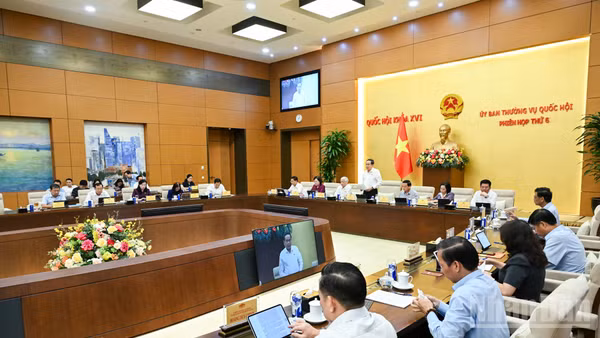 Chủ tịch Quốc hội Trần Thanh Mẫn, Ủy ban Thường vụ Quốc hội phát biểu tại Phiên họp thứ 6 của Ủy ban Thường vụ Quốc hội, ngày 3/9/2026. (Ảnh: Duy Linh)